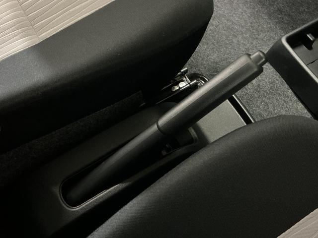 ミライースL SAIII ワンオーナー 前後コーナーセンサー キーレスワンオーナー 前後コーナーセンサー キーレスエントリー オートマチックハイビーム 横滑り防止装置 アイドリングストップ ヘッドライトレベライザー スペアキー有り 衝突軽減ブレーキ マニュアルエアコン(京都府)の中古車