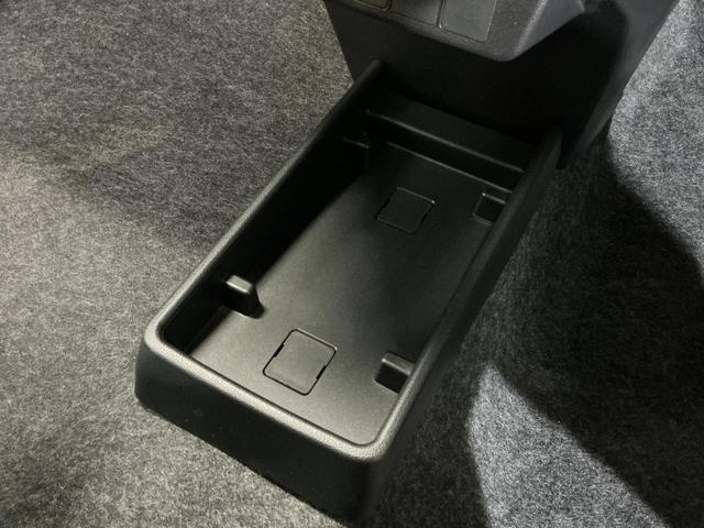 ミライースL SAIII ワンオーナー 前後コーナーセンサー キーレスワンオーナー 前後コーナーセンサー キーレスエントリー オートマチックハイビーム 横滑り防止装置 アイドリングストップ ヘッドライトレベライザー スペアキー有り 衝突軽減ブレーキ マニュアルエアコン(京都府)の中古車