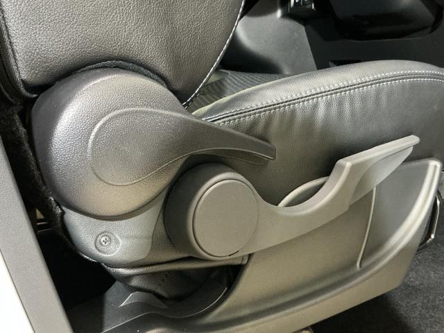 タントカスタムＲＳ　１オーナ　ターボ　ナビ　リアカメラ　両側電動ワンオーナー　ターボ　ナビ　バックカメラ　両側電動スライドドア　Ｂｌｕｅｔｏｏｔｈ　前後コーナーセンサー　前席シートヒーター　１５インチ純正アルミホイール　フルセグ　ＵＳＢ接続　オートブレーキホールド（京都府）の中古車