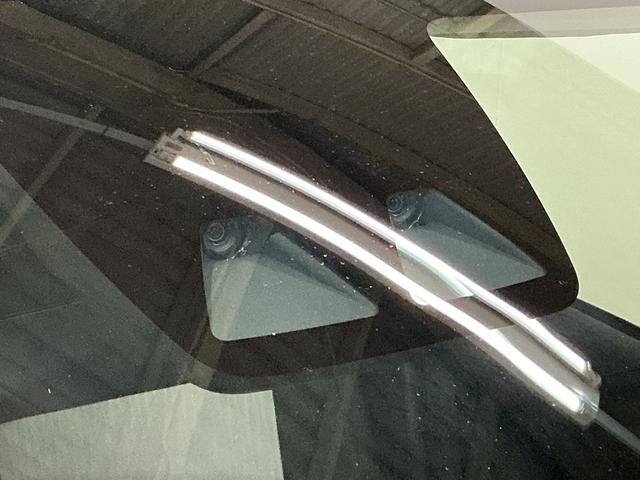 ミライースＬ　ＳＡIII　バックカメラ　前後コーナーセンサー　キーレスバックカメラ　前後コーナーセンサー　キーレス　オートマチックハイビーム　スペアキー有　オートライト　横滑り防止装置　アイドリングストップ　ヘッドライトレベライザー　衝突軽減ブレーキ　マニュアルエアコン（京都府）の中古車