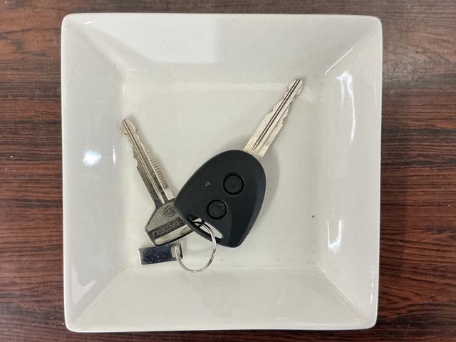 ミライースＬ　ＳＡIII　バックカメラ　前後コーナーセンサー　キーレスバックカメラ　前後コーナーセンサー　キーレス　オートマチックハイビーム　スペアキー有　オートライト　横滑り防止装置　アイドリングストップ　ヘッドライトレベライザー　衝突軽減ブレーキ　マニュアルエアコン（京都府）の中古車