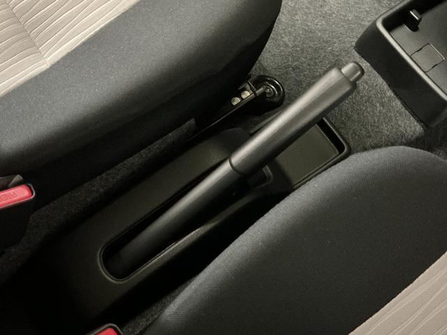 ミライースＬ　ＳＡIII　バックカメラ　前後コーナーセンサー　キーレスバックカメラ　前後コーナーセンサー　キーレス　オートマチックハイビーム　スペアキー有　オートライト　横滑り防止装置　アイドリングストップ　ヘッドライトレベライザー　衝突軽減ブレーキ　マニュアルエアコン（京都府）の中古車