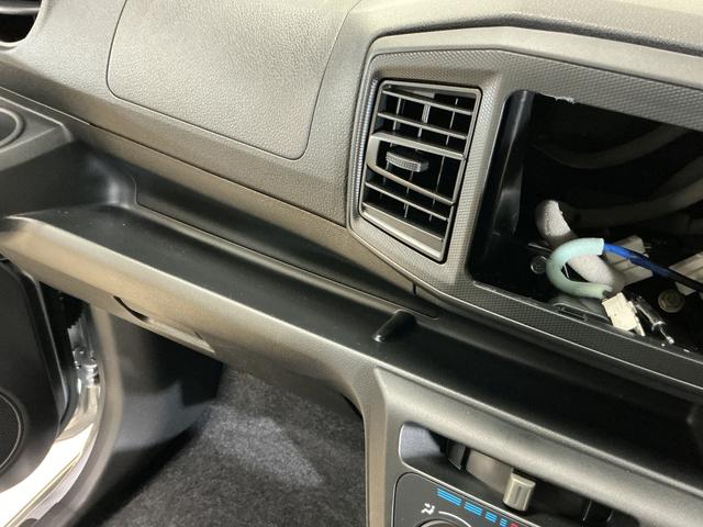 ミライースＬ　ＳＡIII　バックカメラ　前後コーナーセンサー　キーレスバックカメラ　前後コーナーセンサー　キーレス　オートマチックハイビーム　スペアキー有　オートライト　横滑り防止装置　アイドリングストップ　ヘッドライトレベライザー　衝突軽減ブレーキ　マニュアルエアコン（京都府）の中古車