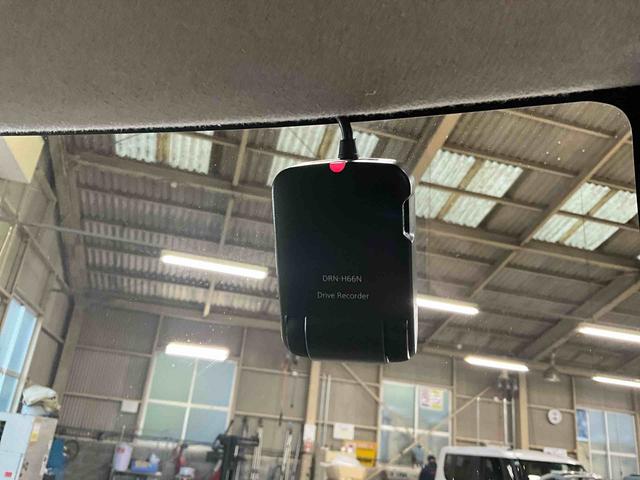 タントＸ　ＳＡIII　バックモニターダイハツ認定中古車　予防安全機能スマートアシスト搭載　アイドリングストップ　バックモニター　片側パワースライドドア　運転席シートヒーター　電動格納ミラー　オートマチックハイビーム　キーフリーキー（京都府）の中古車