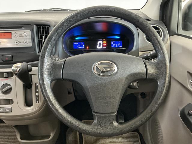 ミライースX CDオーディオ キーレスエントリー 14インチ純正アルミCDオーディオ キーレスエントリー 盗難防止装置 14インチ純正アルミホイール ドアバイザー アイドリングストップ ヘッドライトレべライザー マニュアルエアコン 電動格納ミラー アクセサリーソケット(京都府)の中古車