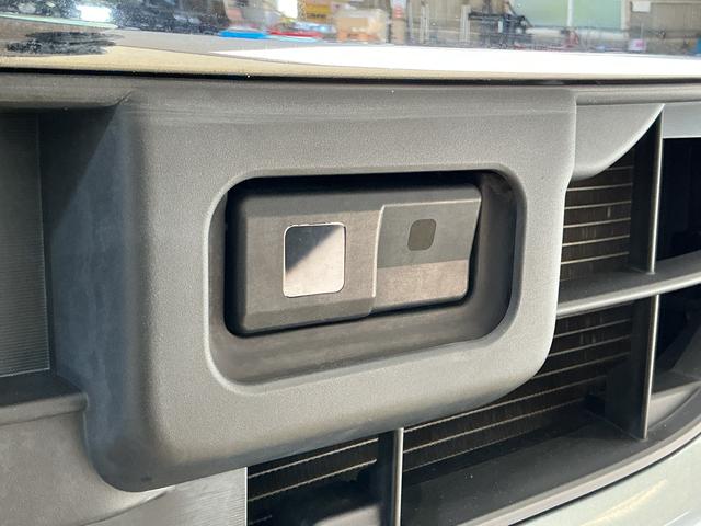 タントカスタムＸ　ＳＡ　ワンオーナー　ナビ　バックカメラ　ＥＴＣカーナビゲーション　バックカメラ　ＥＴＣ　片側電動スライドドア　ＬＥＤヘッドライト　プッシュスタート　スマートキー　オートライト　オートエアコン　電動格納ドアミラー　スマートアシスト（京都府）の中古車