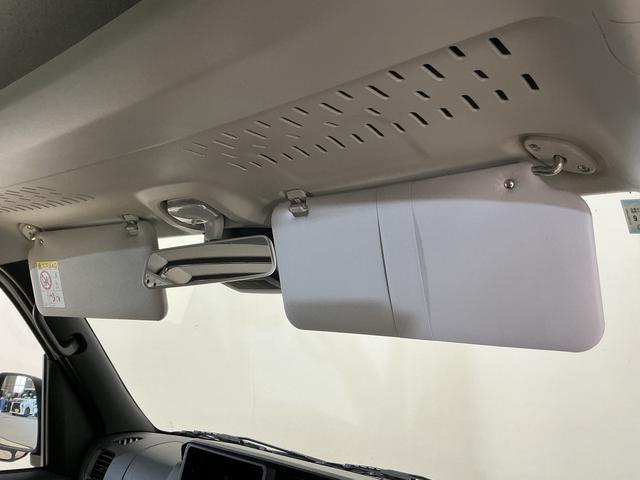 ハイゼットカーゴＤＸ　４ＷＤ　スマートアシスト　キーレスリモコン　ＣＶＴ４ＷＤ　スマートアシスト　キーレスリモコン　フロントパワーウインド　スチールホイール　両側リヤスライドドア　コーナーセンサー　マニュアルエアコン　カーペットマット　オートライト　アイドリングストップ（京都府）の中古車