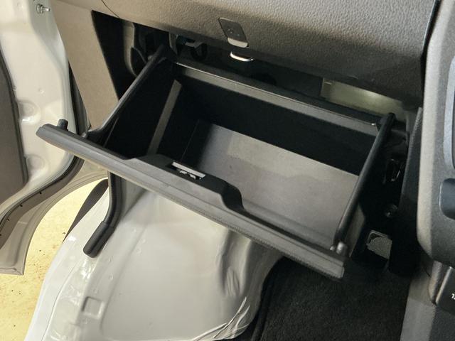 ハイゼットカーゴＤＸ　４ＷＤ　スマートアシスト　キーレスリモコン　ＣＶＴ４ＷＤ　スマートアシスト　キーレスリモコン　フロントパワーウインド　スチールホイール　両側リヤスライドドア　コーナーセンサー　マニュアルエアコン　カーペットマット　オートライト　アイドリングストップ（京都府）の中古車