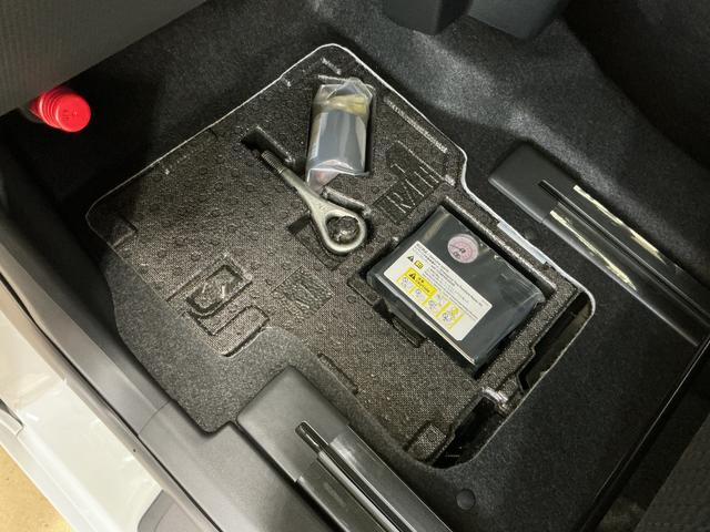 タントカスタムＸ　届出済未使用車　４ＷＤ　バックカメラ　スマアシ届出済未使用車　４ＷＤ　バックカメラ　前後コーナーセンサー　前席シートヒーター　電子パーキング　オートブレーキホールド　オートマチックハイビーム　１４インチ純正アルミホイール　ＵＳＢチャージャー（京都府）の中古車