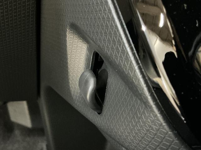 タントカスタムＸ　届出済未使用車　４ＷＤ　バックカメラ　スマアシ届出済未使用車　４ＷＤ　バックカメラ　前後コーナーセンサー　前席シートヒーター　電子パーキング　オートブレーキホールド　オートマチックハイビーム　１４インチ純正アルミホイール　ＵＳＢチャージャー（京都府）の中古車