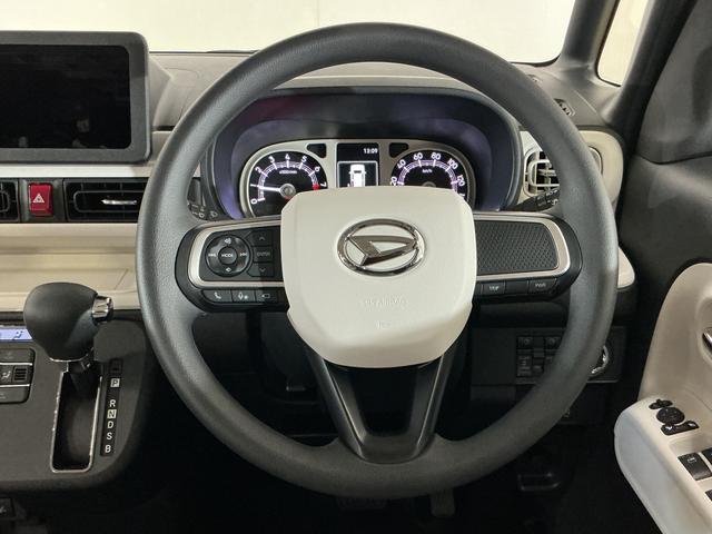 ムーヴキャンバスストライプスG 届出済み未使用車 全周囲カメラ シートヒータ届出済み未使用車 パノラマモニター 両側電動スライドドア 前席シートヒーター 前後コーナーセンサー 電子パーキング オートブレーキホールド ホッとカップホルダー USBチャージャー LEDヘッドライト(京都府)の中古車