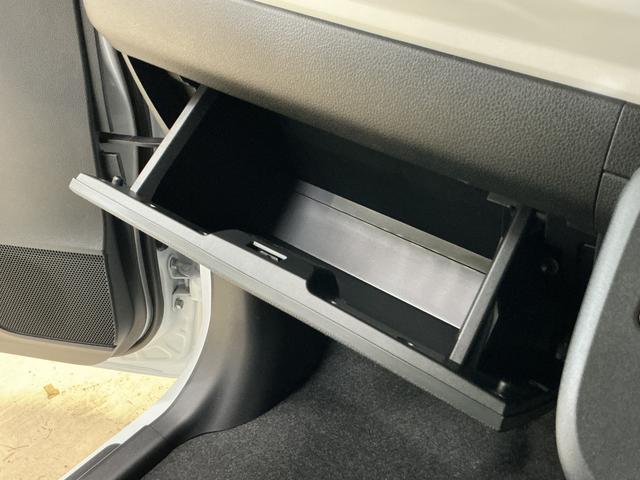 ムーヴキャンバスストライプスG 届出済み未使用車 全周囲カメラ シートヒータ届出済み未使用車 パノラマモニター 両側電動スライドドア 前席シートヒーター 前後コーナーセンサー 電子パーキング オートブレーキホールド ホッとカップホルダー USBチャージャー LEDヘッドライト(京都府)の中古車