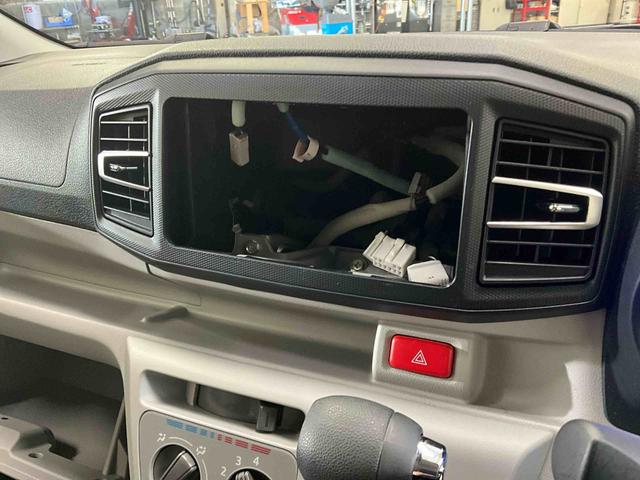 ミライースX SAIII 前後コーナーセンサー キーレス オートライトワンオーナー 前後コーナーセンサー キーレスエントリー オートマチックハイビーム LEDヘッドライト アイドリングストップ 横滑り防止機能 ヘッドライトレベライザー マニュアルエアコン 電動格納ミラー(京都府)の中古車