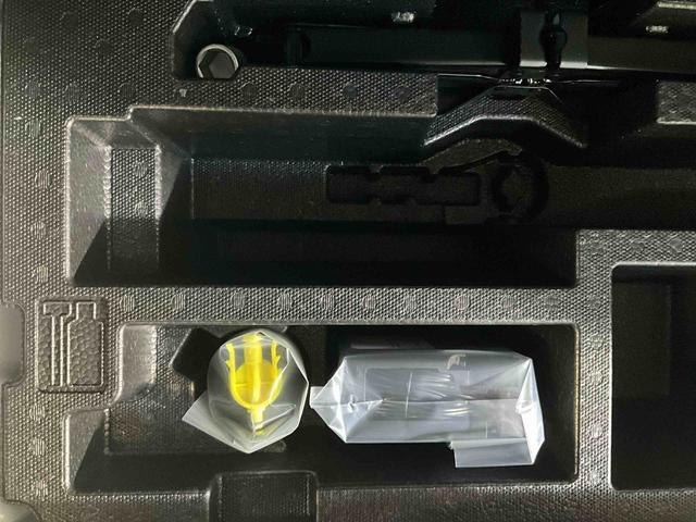 ミライースX SAIII 前後コーナーセンサー キーレス オートライトワンオーナー 前後コーナーセンサー キーレスエントリー オートマチックハイビーム LEDヘッドライト アイドリングストップ 横滑り防止機能 ヘッドライトレベライザー マニュアルエアコン 電動格納ミラー(京都府)の中古車