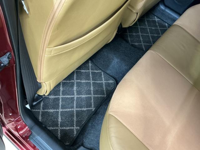 ミラジーノプレミアムX ワンオーナー CD/MDチューナー キーレスワンオーナー キーレスエントリー CD/MDチューナー アルミホイール オートエアコン カーペットマット バイザー 電動格納式ドアミラー リヤスモークドガラス パワーウインドウ パワステ ABS(京都府)の中古車