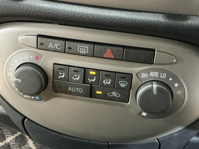 ミラジーノプレミアムX ワンオーナー CD/MDチューナー キーレスワンオーナー キーレスエントリー CD/MDチューナー アルミホイール オートエアコン カーペットマット バイザー 電動格納式ドアミラー リヤスモークドガラス パワーウインドウ パワステ ABS(京都府)の中古車