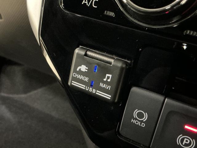 トールカスタムＧ　デモカー　ナビ　パノラマモニター　後席モニターナビ　パノラマモニター　後席モニター　ドラレコ　両側電動スライドドア　アダプティブクルーズコントロール　Ｂｌｕｅｔｏｏｔｈ　電子パーキング　オートブレーキホールド　オートマチックハイビーム（京都府）の中古車