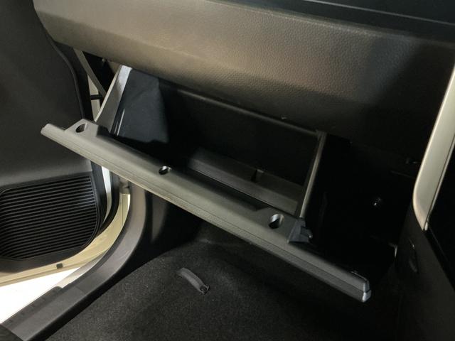 トールカスタムＧ　デモカー　ナビ　パノラマモニター　後席モニターナビ　パノラマモニター　後席モニター　ドラレコ　両側電動スライドドア　アダプティブクルーズコントロール　Ｂｌｕｅｔｏｏｔｈ　電子パーキング　オートブレーキホールド　オートマチックハイビーム（京都府）の中古車