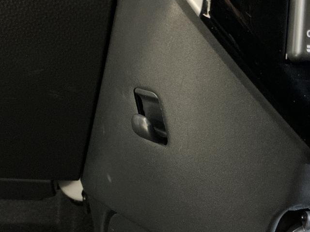 トールカスタムＧ　デモカー　ナビ　パノラマモニター　後席モニターナビ　パノラマモニター　後席モニター　ドラレコ　両側電動スライドドア　アダプティブクルーズコントロール　Ｂｌｕｅｔｏｏｔｈ　電子パーキング　オートブレーキホールド　オートマチックハイビーム（京都府）の中古車