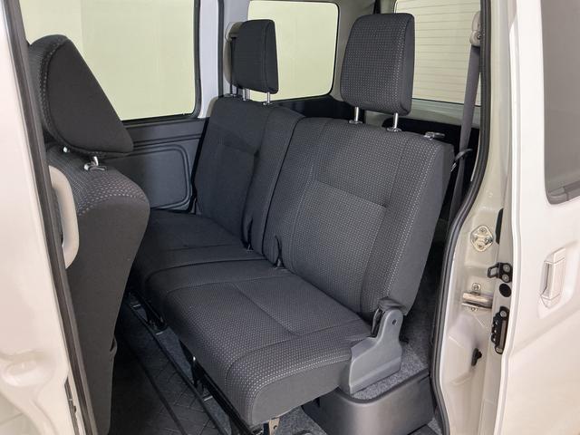 ハイゼットカーゴクルーズＳＡIII　ワンオーナー　ナビ　バックカメラワンオーナー　ナビ　バックカメラ　ドライブレコーダー　リアコーナーセンサー　オートマチックハイビーム　ＵＳＢチャージャー　Ｂｌｕｅｔｏｏｔｈ　ＤＶＤ再生　フルセグＴＶ　キーレスエントリー　ドアバイザー（京都府）の中古車