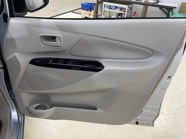 デイズＸ　ナビ　全周囲カメラ　ドライブレコーダー　フルセグチューナ純正ナビ　全周囲カメラ　ドライブレコーダー　フルセグチューナー　ブルートゥース対応　プッシュボタンエンジンスタート　オートエアコン　アイドリングストップ　ホイールキャップ　電動格納式ドアミラー　ＡＢＳ（京都府）の中古車