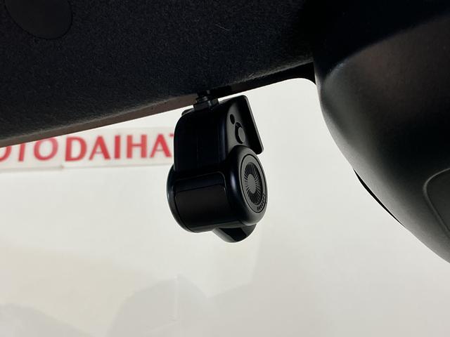 タントカスタムＸセレクション　ナビ　バックカメラ　ＥＴＣ　ドラレコワンオーナー　９インチメモリーナビ　バックカメラ　ＥＴＣ　ドライブレコーダー　フルセグチューナー　ブルートゥース対応　プッシュボタンエンジンスタート　両側リヤパワースライドドア　ＬＥＤヘッドライト（京都府）の中古車