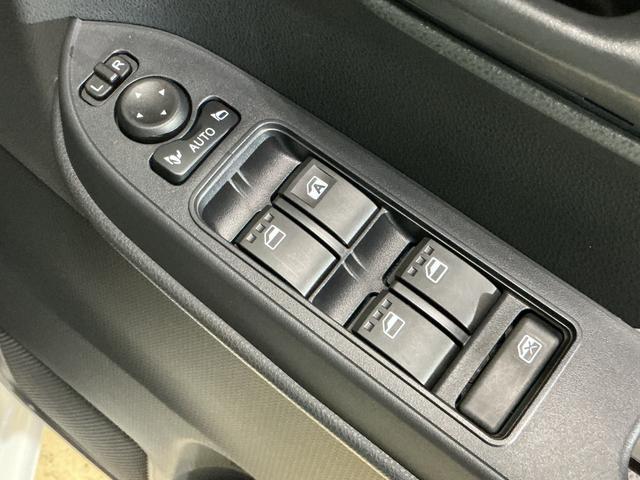 タントX バックカメラ 片側電動スライドドア USBバックカメラ 片側電動スライドドア 前席シートヒーター 前後コーナーセンサー 電子パーキング オートブレーキホールド オートマチックハイビーム USB LEDヘッドライト プッシュスタート(京都府)の中古車