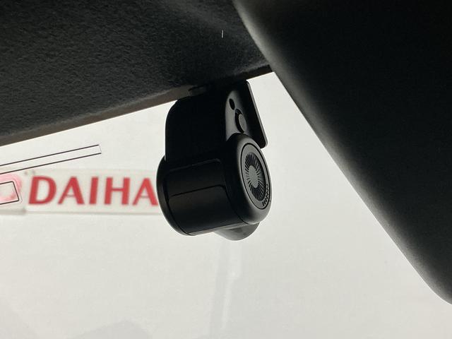 タフトGターボ クロムベンチャー ナビ パノラマモニター ETCワンオーナー ナビ フルセグチューナー ブルートゥース対応 パノラマモニター ドライブレコーダー ETC ターボ スマートアシスト プッシュボタンエンジンスタート アダプティブクルーズコントロール(京都府)の中古車