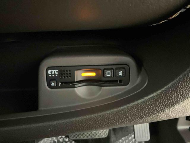 N−ONEスタンダード・L運転席 助手席エアバック ABS 衝突被害軽減システム 衝突安全ボディ オートライト LEDヘッドライト アイドリングストップ シートヒーター カーナビ ETC車載器 バックカメラ 前方ドラレコ(京都府)の中古車