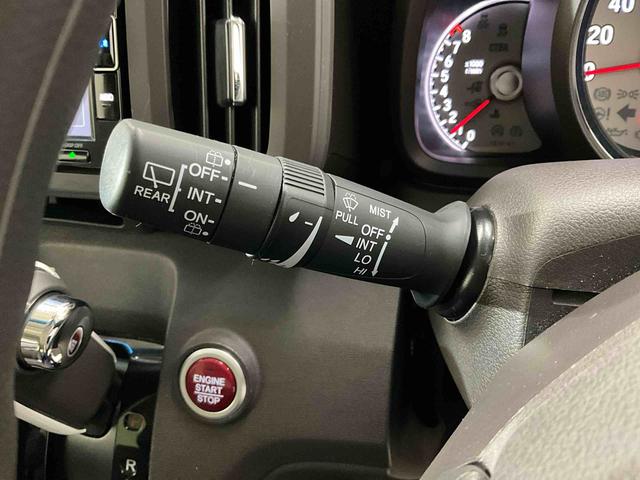 N−ONEスタンダード・L運転席 助手席エアバック ABS 衝突被害軽減システム 衝突安全ボディ オートライト LEDヘッドライト アイドリングストップ シートヒーター カーナビ ETC車載器 バックカメラ 前方ドラレコ(京都府)の中古車