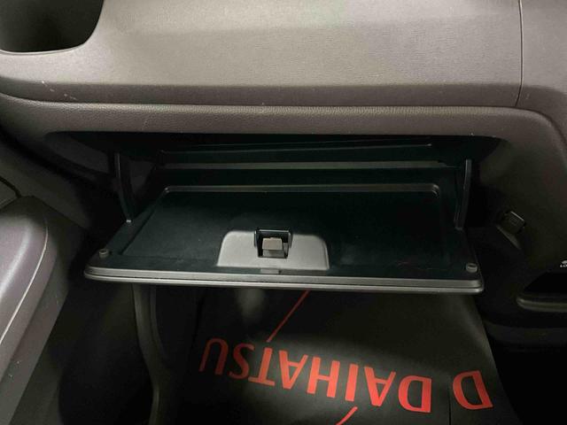 N−ONEスタンダード・L運転席 助手席エアバック ABS 衝突被害軽減システム 衝突安全ボディ オートライト LEDヘッドライト アイドリングストップ シートヒーター カーナビ ETC車載器 バックカメラ 前方ドラレコ(京都府)の中古車