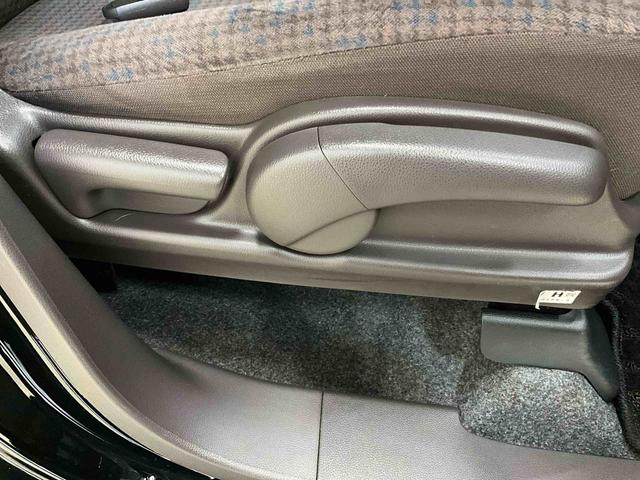 N−ONEスタンダード・L運転席 助手席エアバック ABS 衝突被害軽減システム 衝突安全ボディ オートライト LEDヘッドライト アイドリングストップ シートヒーター カーナビ ETC車載器 バックカメラ 前方ドラレコ(京都府)の中古車