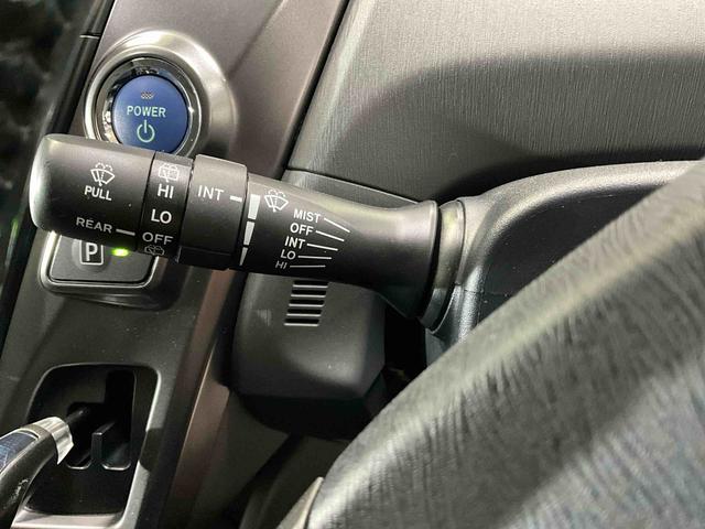 プリウスアルファS チューン ブラックナビ バックカメラ ETC キーフリー ハイブリッド オートエアコン オートライト プッシュボタンスタート デュアルエアバッグ ABS 安全ボディ バイザーマット付 電動格納ドアミラー(京都府)の中古車