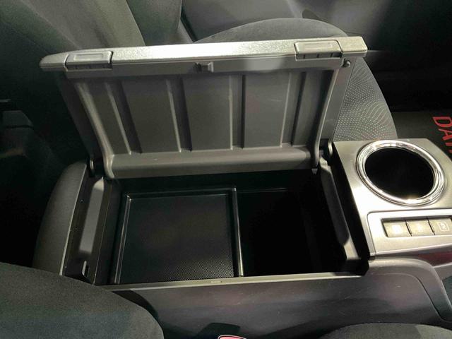 プリウスアルファS チューン ブラックナビ バックカメラ ETC キーフリー ハイブリッド オートエアコン オートライト プッシュボタンスタート デュアルエアバッグ ABS 安全ボディ バイザーマット付 電動格納ドアミラー(京都府)の中古車