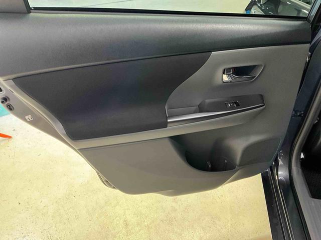 プリウスアルファS チューン ブラックナビ バックカメラ ETC キーフリー ハイブリッド オートエアコン オートライト プッシュボタンスタート デュアルエアバッグ ABS 安全ボディ バイザーマット付 電動格納ドアミラー(京都府)の中古車