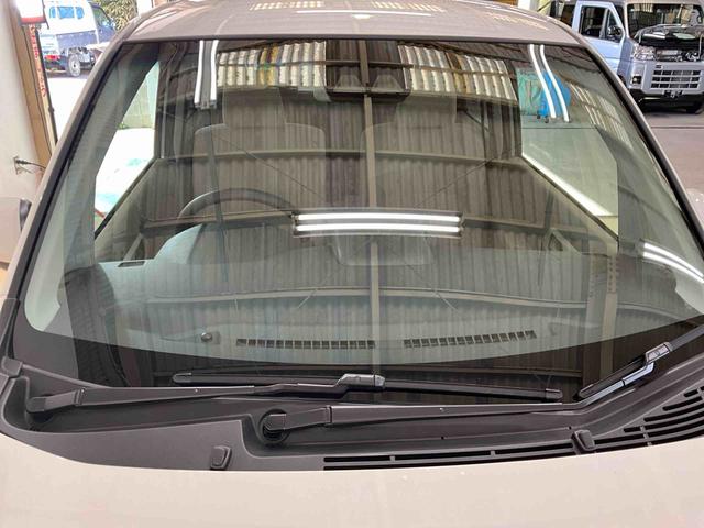 ムーヴL SAIII衝突被害軽減システム 運転席エアバック 助手席エアバック ABS キーレスエントリー オートマチックハイビーム オートライト ベンチシート 衝突安全ボディ マニュアルエアコン アイドリングストップ(京都府)の中古車