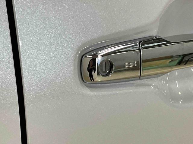 タントカスタムＲＳ　ターボ　４ＷＤ　クルーズコントロール　ＥＴＣカスタムＲＳ　ターボ　４ＷＤ　クルーズコントロール　ＥＴＣ　届出済未使用車　バックカメラ　前席シートヒーター　ＬＥＤヘッドランプ　スマートキー２個　スマアシ　衝突回避支援システム　純正アルミ（京都府）の中古車