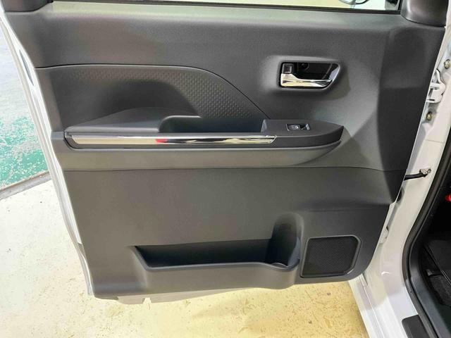 タントカスタムＲＳ　ターボ　４ＷＤ　クルーズコントロール　ＥＴＣカスタムＲＳ　ターボ　４ＷＤ　クルーズコントロール　ＥＴＣ　届出済未使用車　バックカメラ　前席シートヒーター　ＬＥＤヘッドランプ　スマートキー２個　スマアシ　衝突回避支援システム　純正アルミ（京都府）の中古車