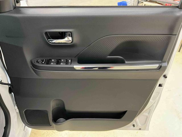 タントカスタムＲＳ　ターボ　４ＷＤ　クルーズコントロール　ＥＴＣカスタムＲＳ　ターボ　４ＷＤ　クルーズコントロール　ＥＴＣ　届出済未使用車　バックカメラ　前席シートヒーター　ＬＥＤヘッドランプ　スマートキー２個　スマアシ　衝突回避支援システム　純正アルミ（京都府）の中古車