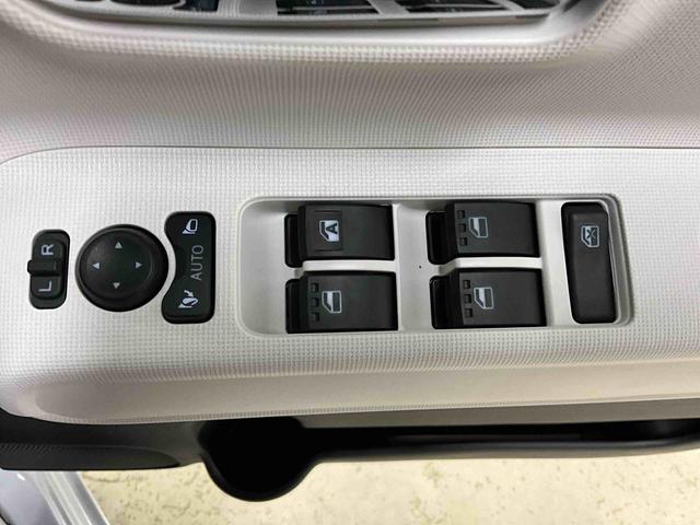 ムーヴキャンバスストライプスＧ　届出済未使用車　スマートアシスト届出済未使用車　スマートアシスト　バックカメラ　プッシュボタンエンジンスタート　両側リヤパワースライドドア　ＬＥＤヘッドライト　コーナーセンサー　シートヒーター　オートエアコン　オートライト　ＡＢＳ（京都府）の中古車