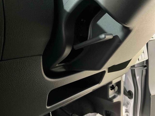 ムーヴキャンバスストライプスＧ　届出済未使用車　スマートアシスト届出済未使用車　スマートアシスト　バックカメラ　プッシュボタンエンジンスタート　両側リヤパワースライドドア　ＬＥＤヘッドライト　コーナーセンサー　シートヒーター　オートエアコン　オートライト　ＡＢＳ（京都府）の中古車