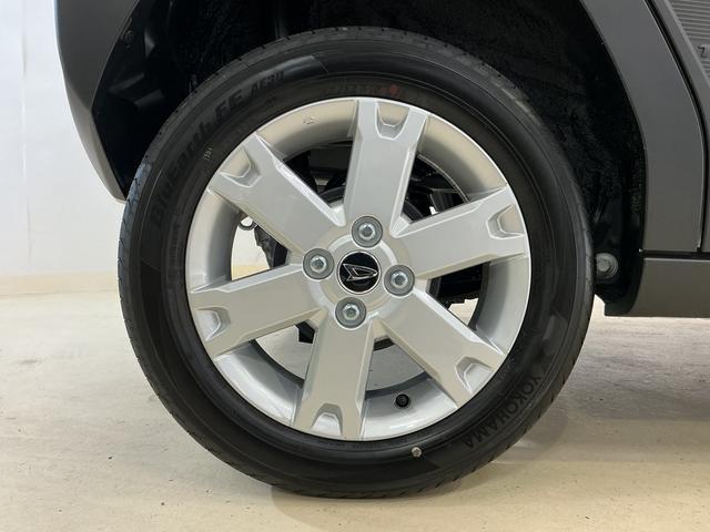 タフトＧ　クロムベンチャー　デモカー　パノラマモニター　クルコンデモカー　パノラマモニター　スカイフィールトップ　アダプティブクルーズコントロール　前後コーナーセンサー　前席シートヒーター　電子パーキング　オートブレーキホールド　１５インチ純正アルミホイール（京都府）の中古車