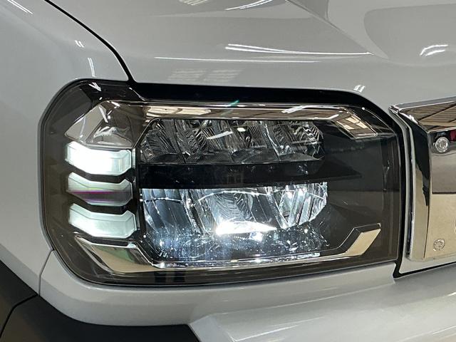 タフトＧ　クロムベンチャー　デモカー　パノラマモニター　クルコンデモカー　パノラマモニター　スカイフィールトップ　アダプティブクルーズコントロール　前後コーナーセンサー　前席シートヒーター　電子パーキング　オートブレーキホールド　１５インチ純正アルミホイール（京都府）の中古車