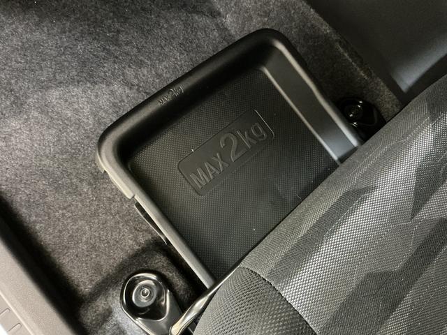 タフトＧ　クロムベンチャー　デモカー　パノラマモニター　クルコンデモカー　パノラマモニター　スカイフィールトップ　アダプティブクルーズコントロール　前後コーナーセンサー　前席シートヒーター　電子パーキング　オートブレーキホールド　１５インチ純正アルミホイール（京都府）の中古車