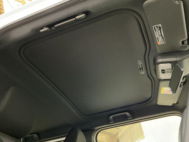 タフトＧ　クロムベンチャー　デモカー　パノラマモニター　クルコンデモカー　パノラマモニター　スカイフィールトップ　アダプティブクルーズコントロール　前後コーナーセンサー　前席シートヒーター　電子パーキング　オートブレーキホールド　１５インチ純正アルミホイール（京都府）の中古車