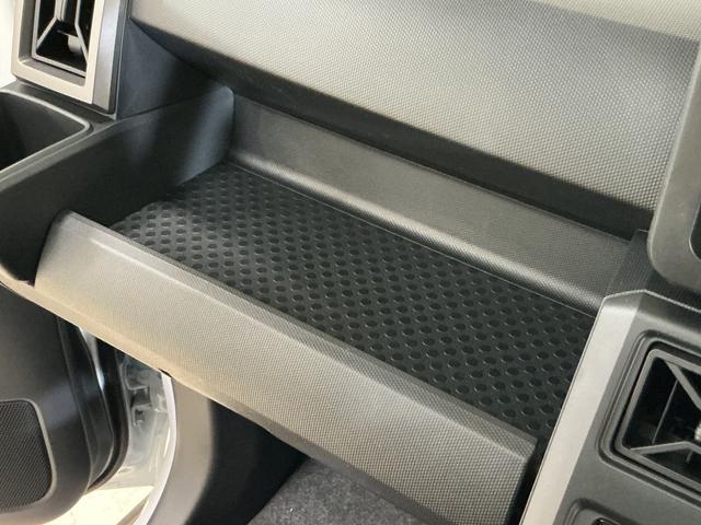 タフトＧ　クロムベンチャー　デモカー　パノラマモニター　クルコンデモカー　パノラマモニター　スカイフィールトップ　アダプティブクルーズコントロール　前後コーナーセンサー　前席シートヒーター　電子パーキング　オートブレーキホールド　１５インチ純正アルミホイール（京都府）の中古車