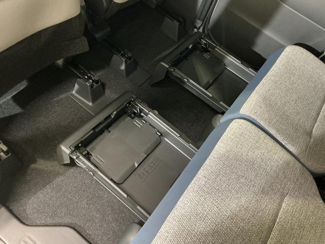 ムーヴキャンバスストライプスＧ　届出済み未使用車　全周囲カメラ　電動スライド届出済み未使用車　パノラマモニター　両側電動スライドドア　前席シートヒーター　前後コーナーセンサー　電子パーキング　オートブレーキホールド　ホッとカップホルダー　ＵＳＢチャージャー　横滑り防止措置（京都府）の中古車