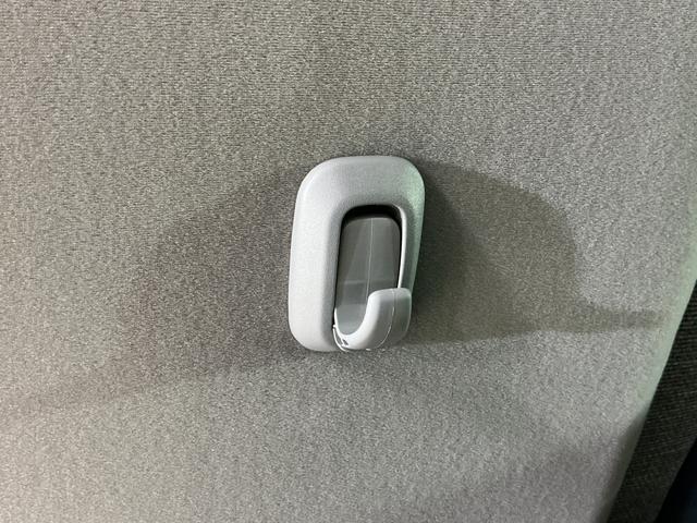 ムーヴキャンバスストライプスＧ　届出済み未使用車　全周囲カメラ　電動スライド届出済み未使用車　パノラマモニター　両側電動スライドドア　前席シートヒーター　前後コーナーセンサー　電子パーキング　オートブレーキホールド　ホッとカップホルダー　ＵＳＢチャージャー　横滑り防止措置（京都府）の中古車