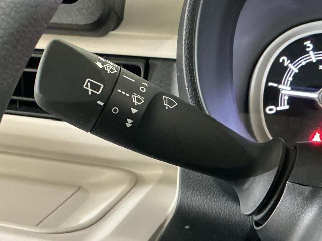 ムーヴキャンバスストライプスＧ　届出済み未使用車　全周囲カメラ　電動スライド届出済み未使用車　パノラマモニター　両側電動スライドドア　前席シートヒーター　前後コーナーセンサー　電子パーキング　オートブレーキホールド　ホッとカップホルダー　ＵＳＢチャージャー　横滑り防止措置（京都府）の中古車