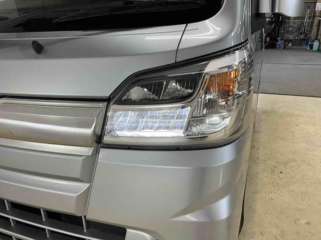 サンバートラックグランドキャブスマートアシスト CDチューナー ETCスマートアシスト 社外ドライブレコーダー CDチューナー キーレスリモコン LEDヘッドライト ETC スチールホイール マニュアルエアコン 荷台作業灯 ゲートプロテクターゴム パワーウインドウ(京都府)の中古車